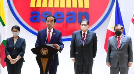 ASEAN LEADER`S MEETING