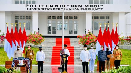 Presiden RI Jokowi Resmikan Politeknik Unhan | NTT